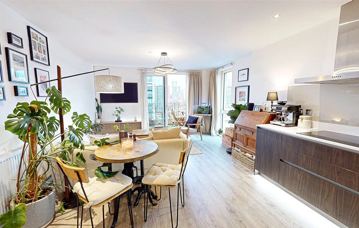 2 bedroom apartment for sale - Bentley Hurst