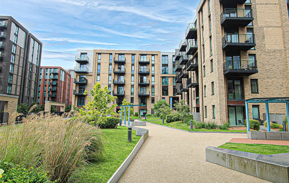 2 bedroom apartment for sale - Bentley Hurst