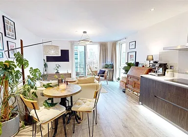 2 bedroom apartment for sale - Bentley Hurst