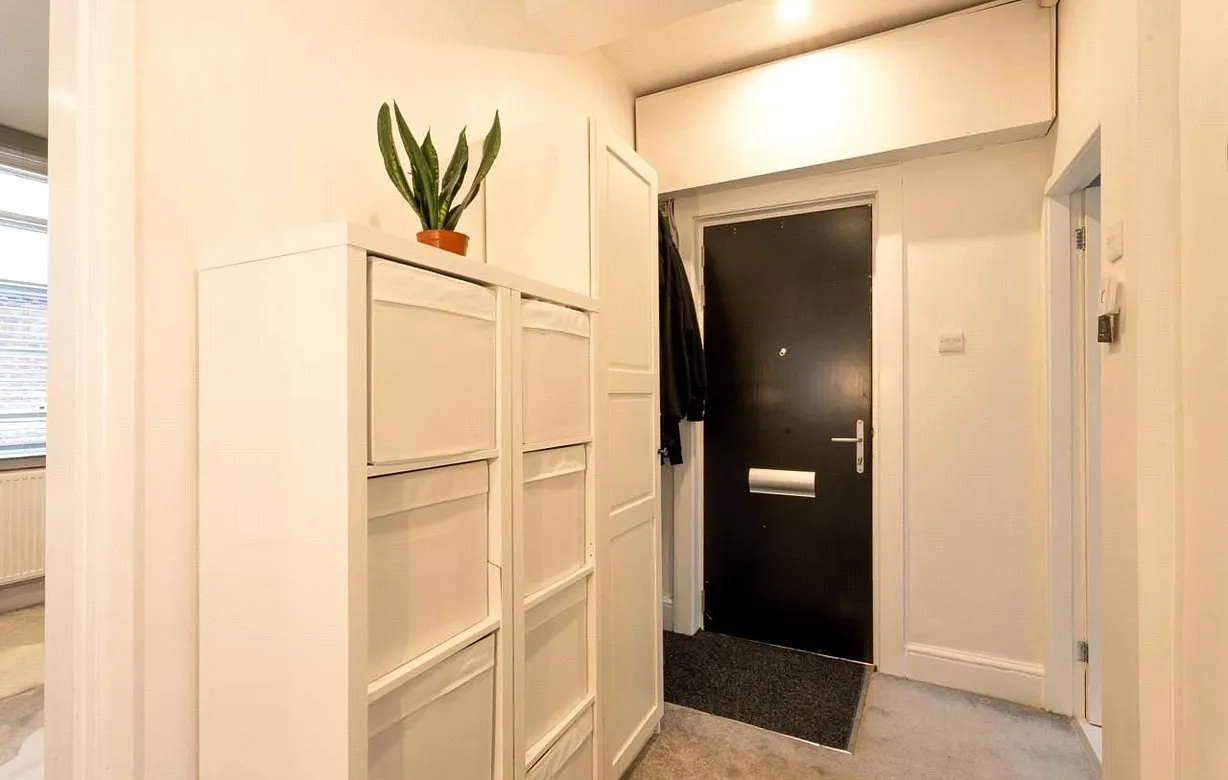 1 bedroom apartment to rent - Bentley Hurst