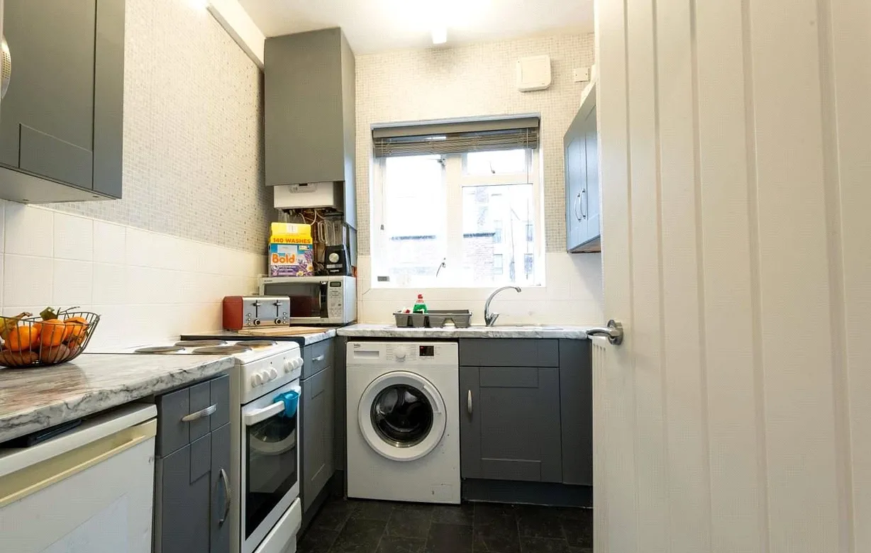 1 bedroom apartment to rent - Bentley Hurst
