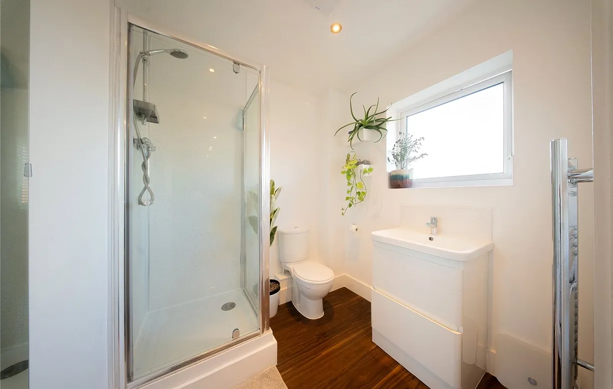 3 bedroom house for sale - Bentley Hurst