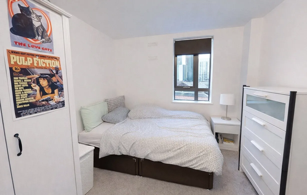 3 bedroom apartment for sale - Bentley Hurst