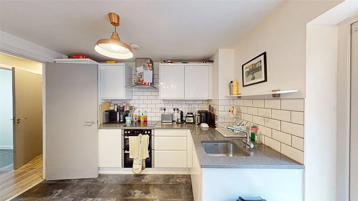 2 bedroom apartment for sale - Bentley Hurst