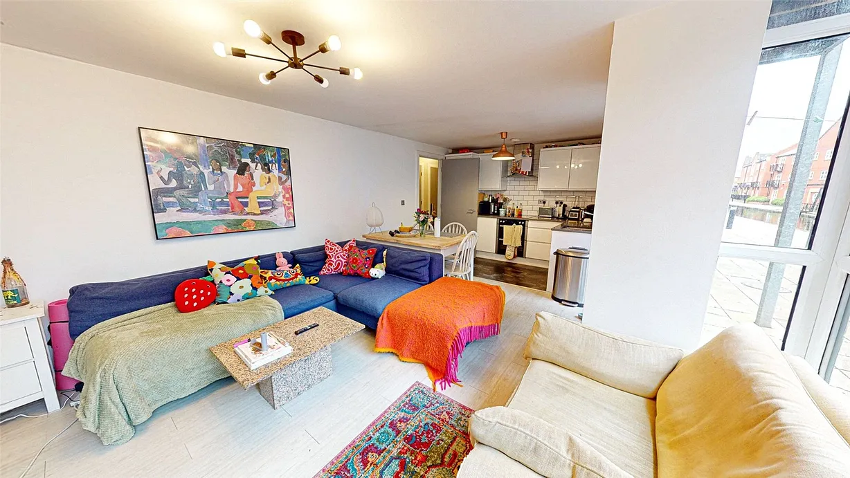 2 bedroom apartment for sale - Bentley Hurst