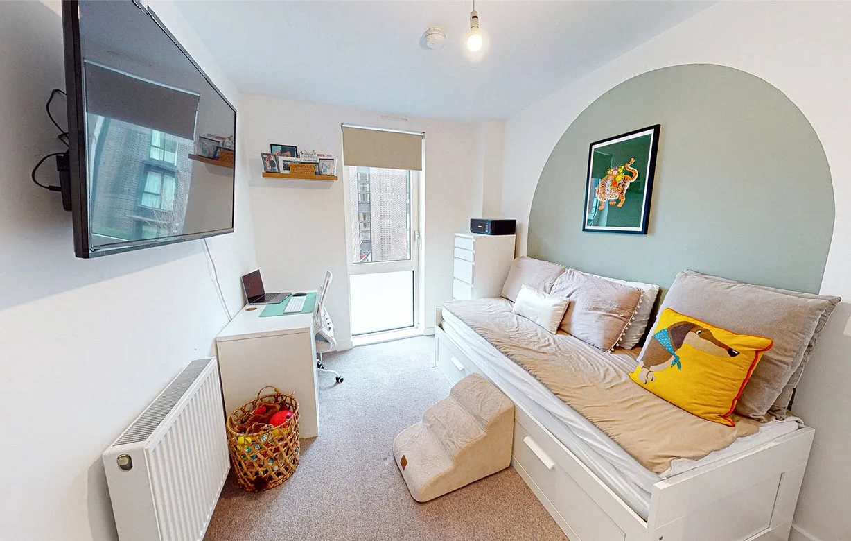 2 bedroom apartment for sale - Bentley Hurst