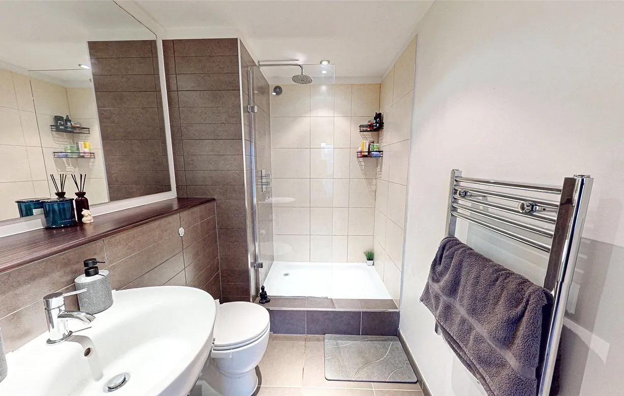 2 bedroom apartment for sale - Bentley Hurst