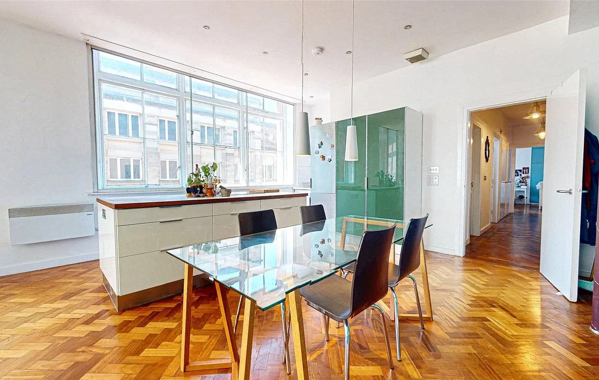 2 bedroom apartment to rent - Bentley Hurst