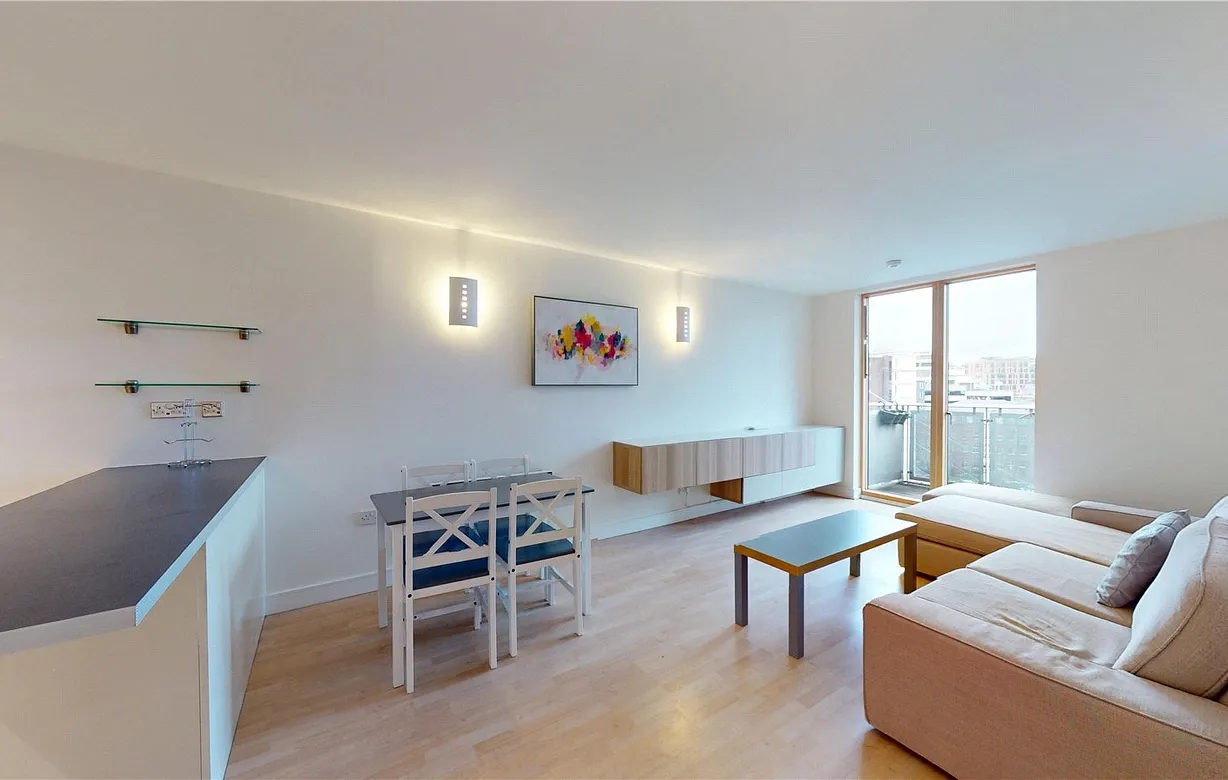 2 bedroom apartment to rent - Bentley Hurst