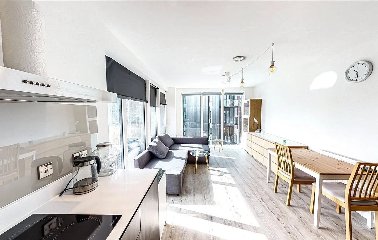 2 bedroom apartment for sale - Bentley Hurst