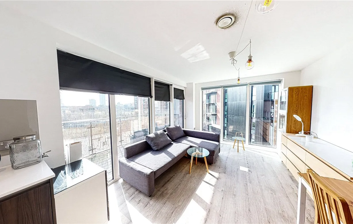 2 bedroom apartment for sale - Bentley Hurst