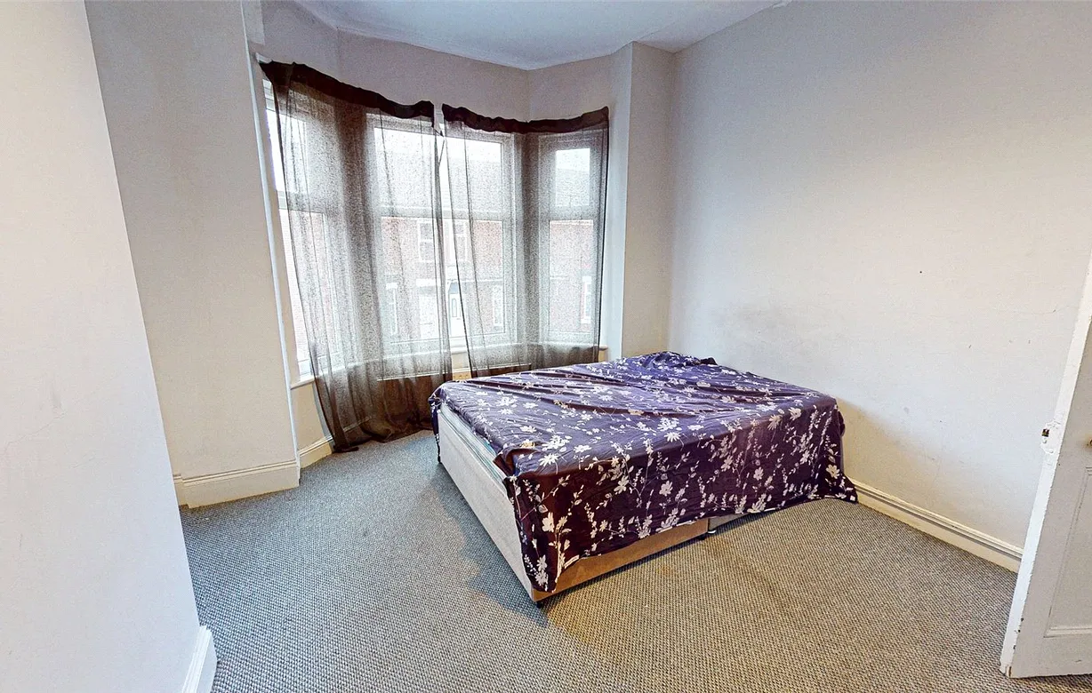 3 bedroom house for sale - Bentley Hurst