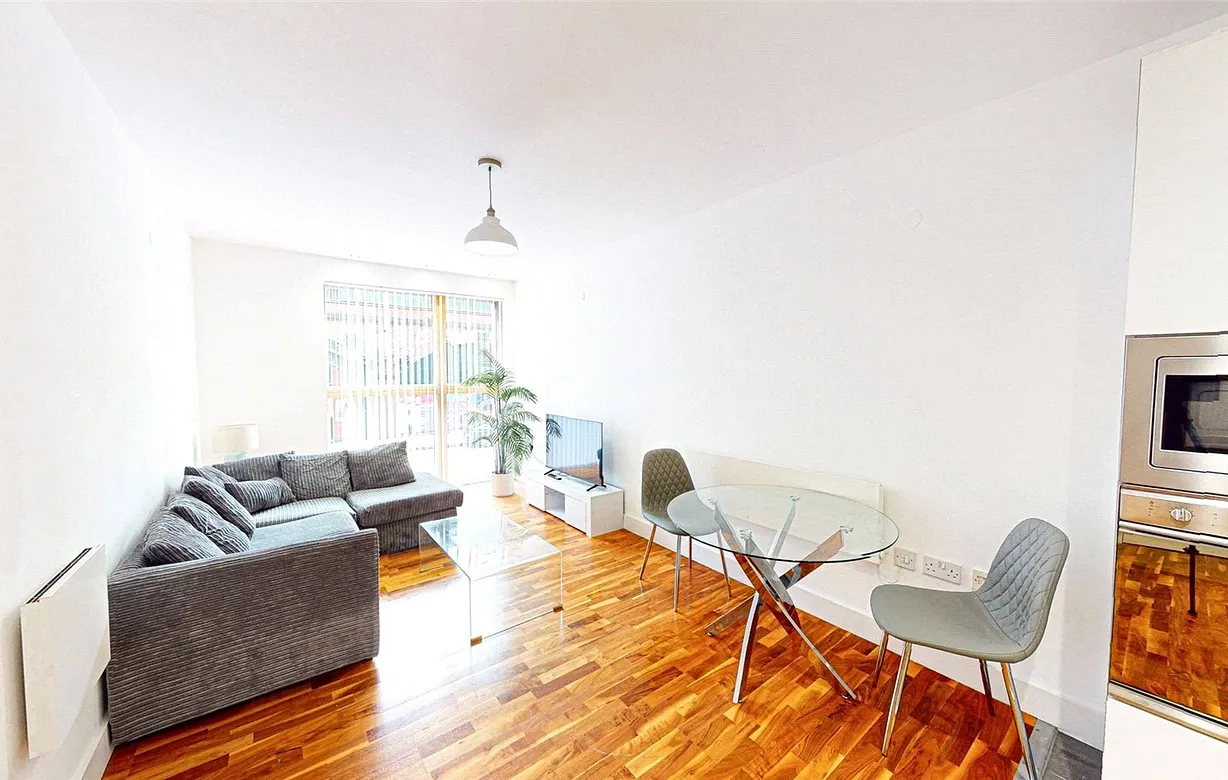 1 bedroom apartment to rent - Bentley Hurst