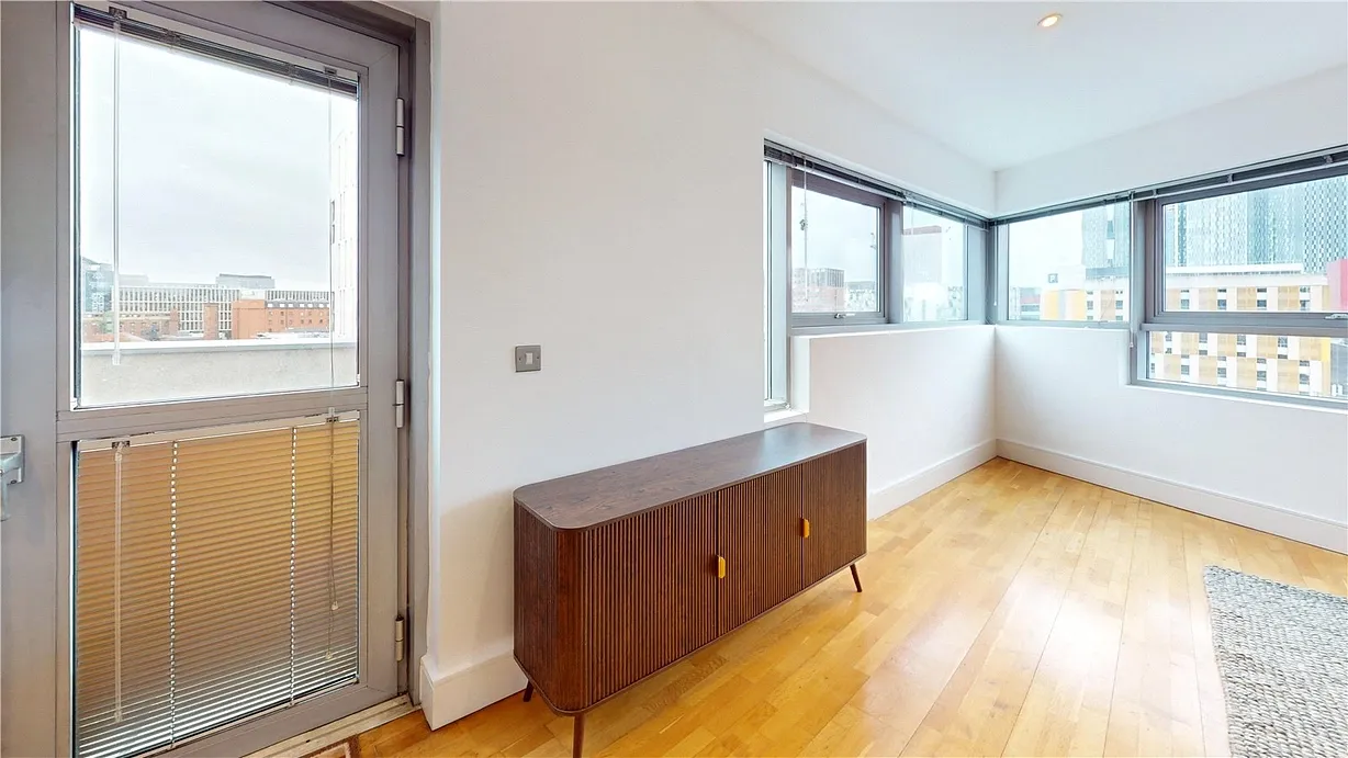 3 bedroom apartment to rent - Bentley Hurst