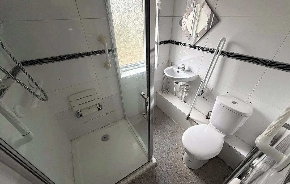 3 bedroom house to rent - Bentley Hurst