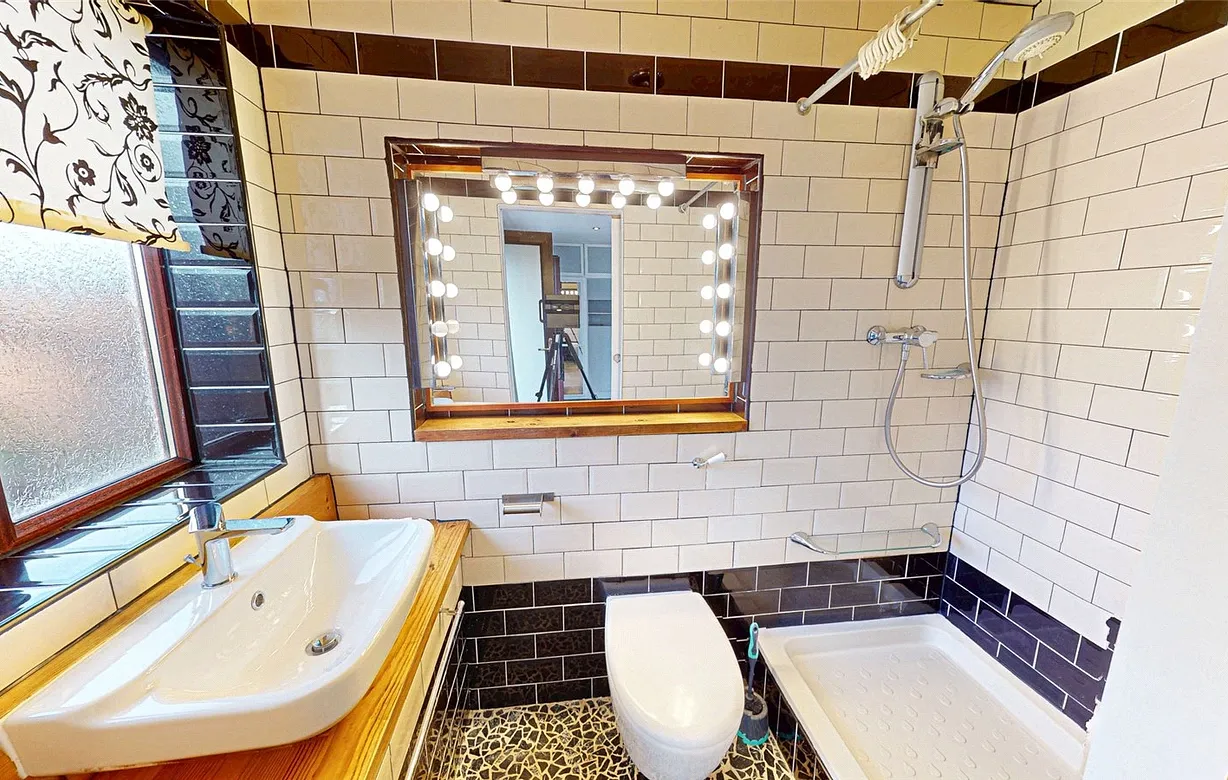 3 bedroom house for sale - Bentley Hurst