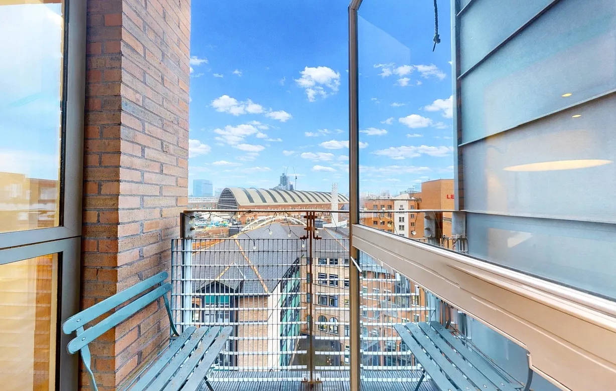 1 bedroom apartment to rent - Bentley Hurst