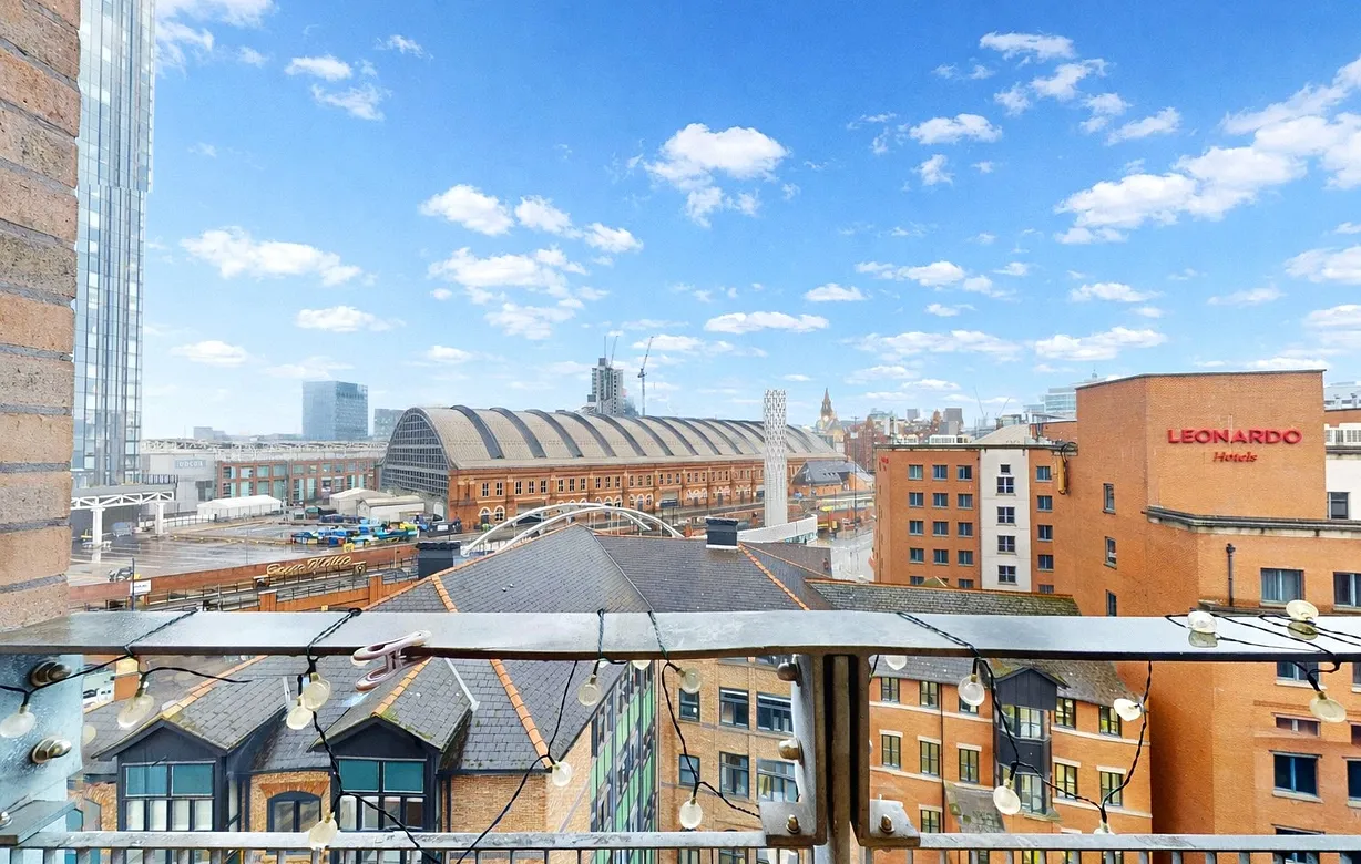 1 bedroom apartment to rent - Bentley Hurst