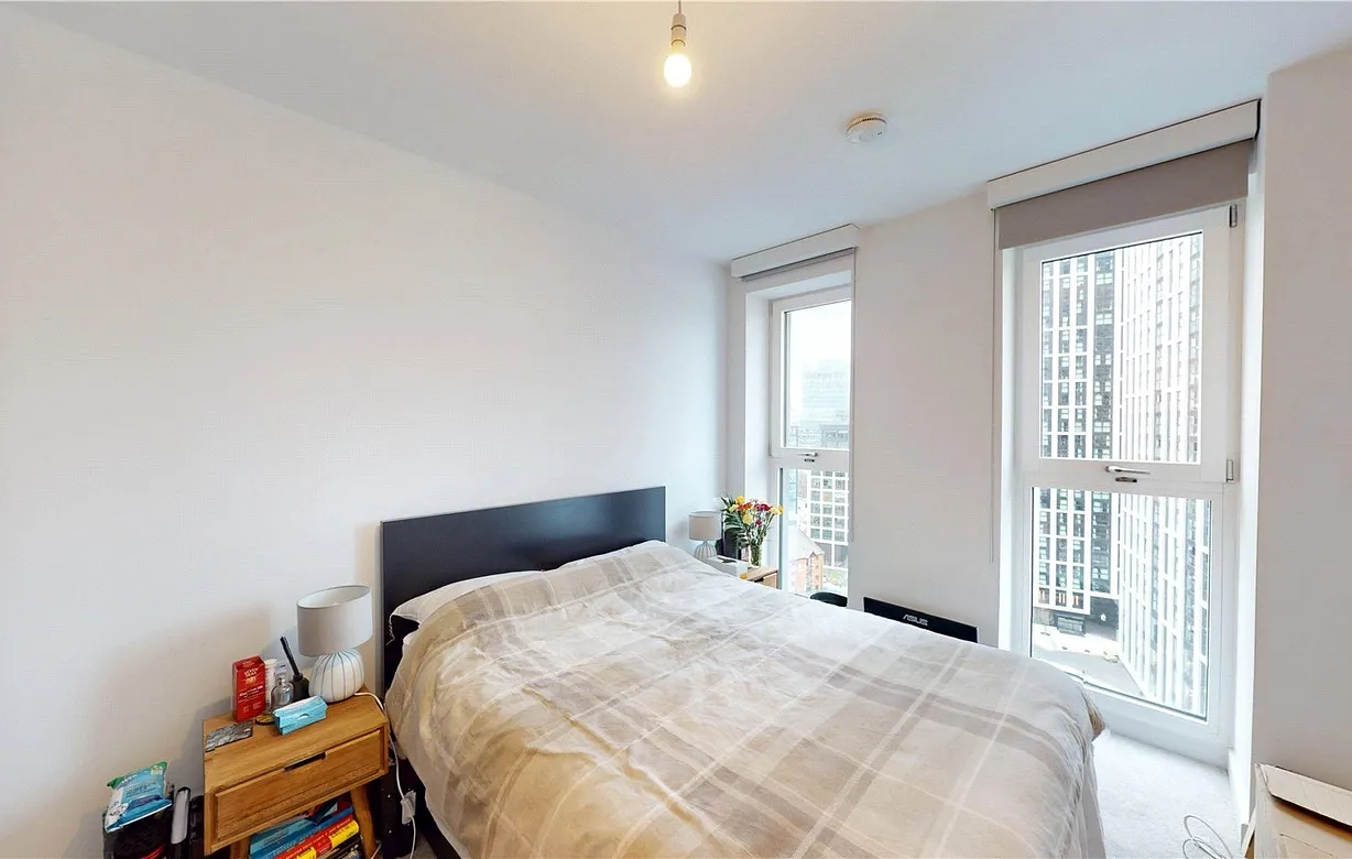 2 bedroom apartment to rent - Bentley Hurst