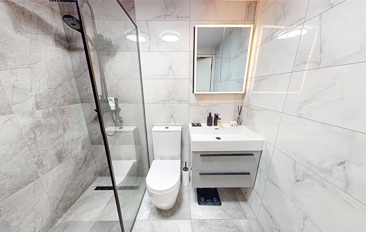 1 bedroom apartment for sale - Bentley Hurst