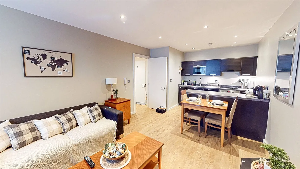 1 bedroom apartment for sale - Bentley Hurst