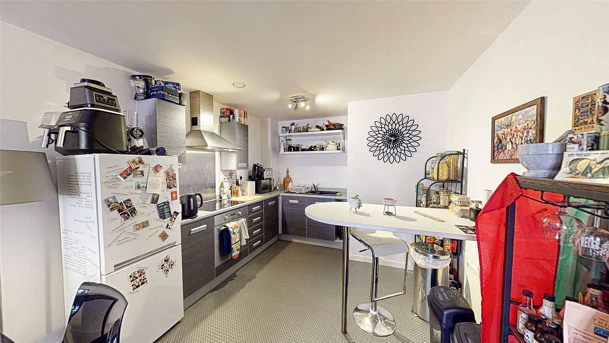 2 bedroom apartment for sale - Bentley Hurst