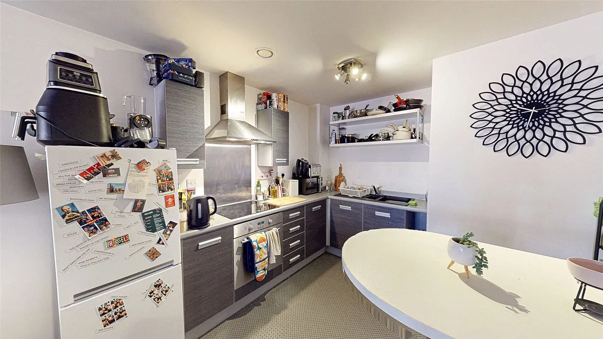 2 bedroom apartment for sale - Bentley Hurst