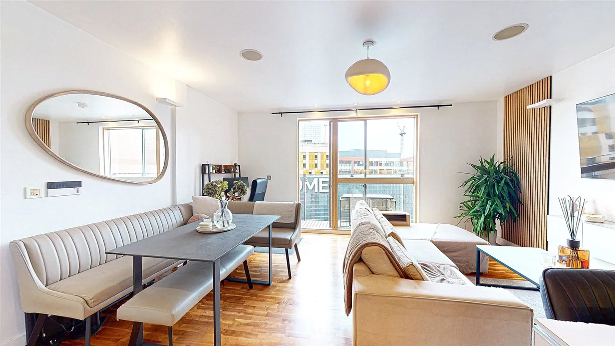 1 bedroom apartment to rent - Bentley Hurst