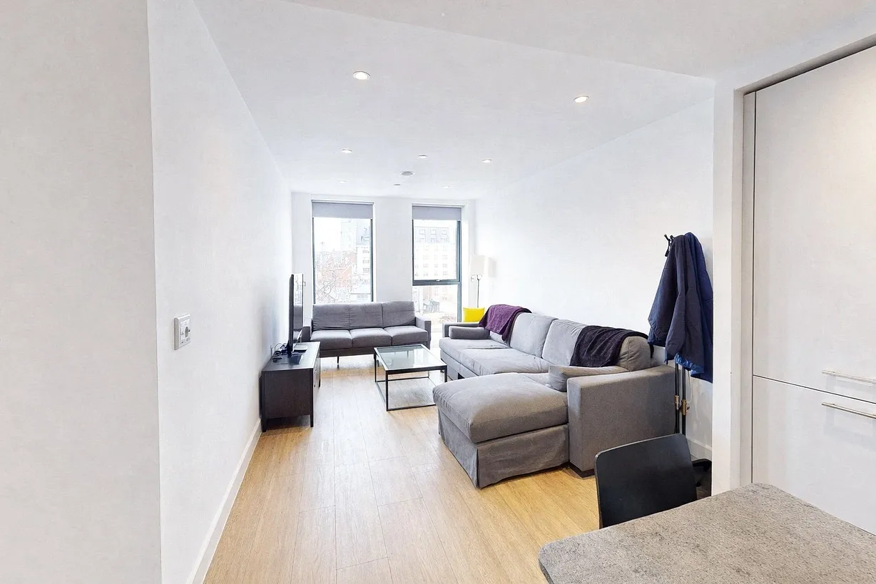 1 bedroom apartment for sale - Bentley Hurst