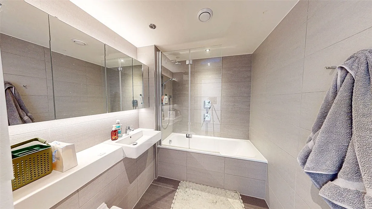 1 bedroom apartment for sale - Bentley Hurst