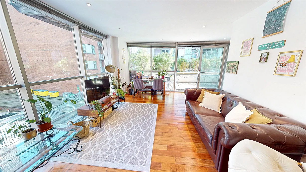 1 bedroom apartment for sale - Bentley Hurst