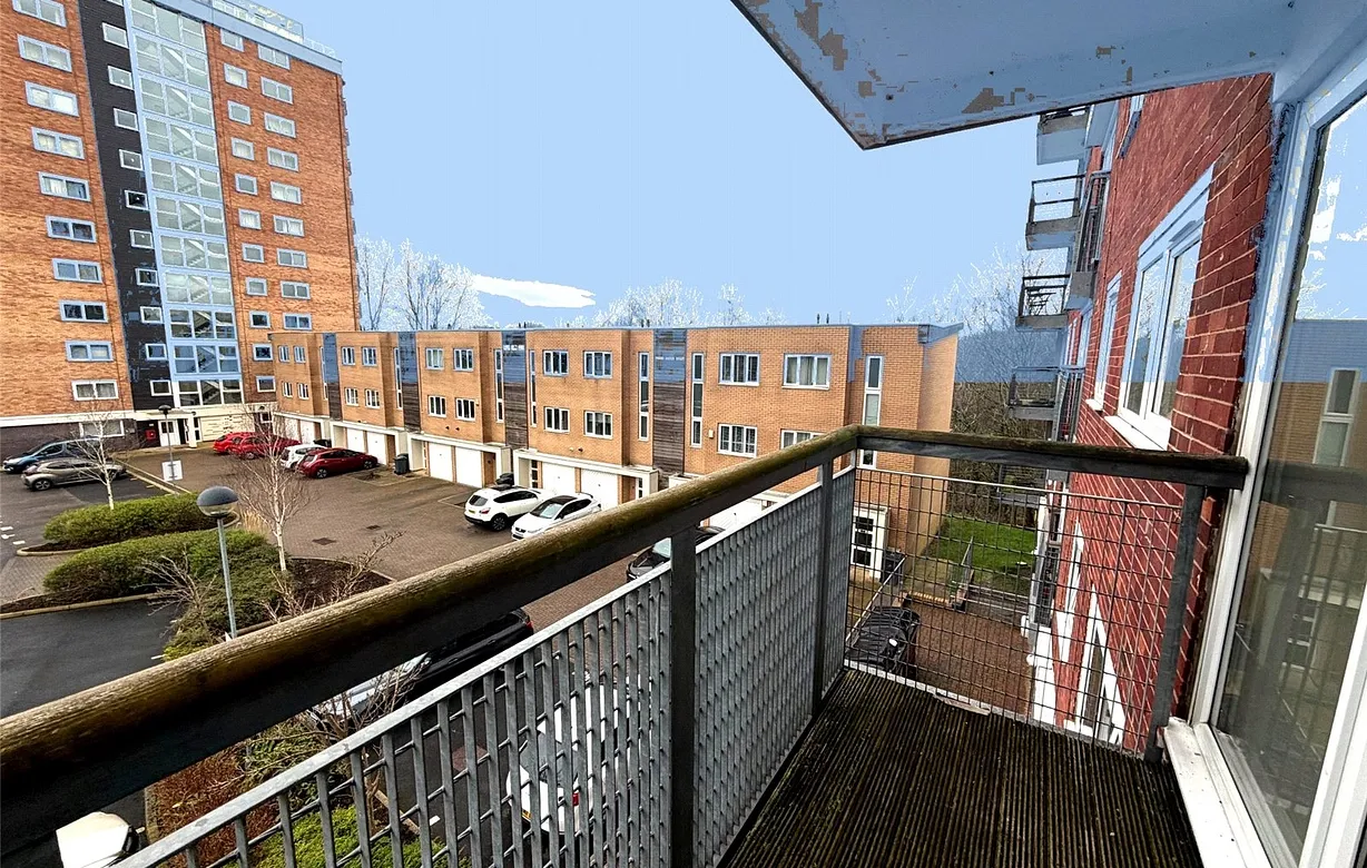 2 bedroom apartment for sale - Bentley Hurst