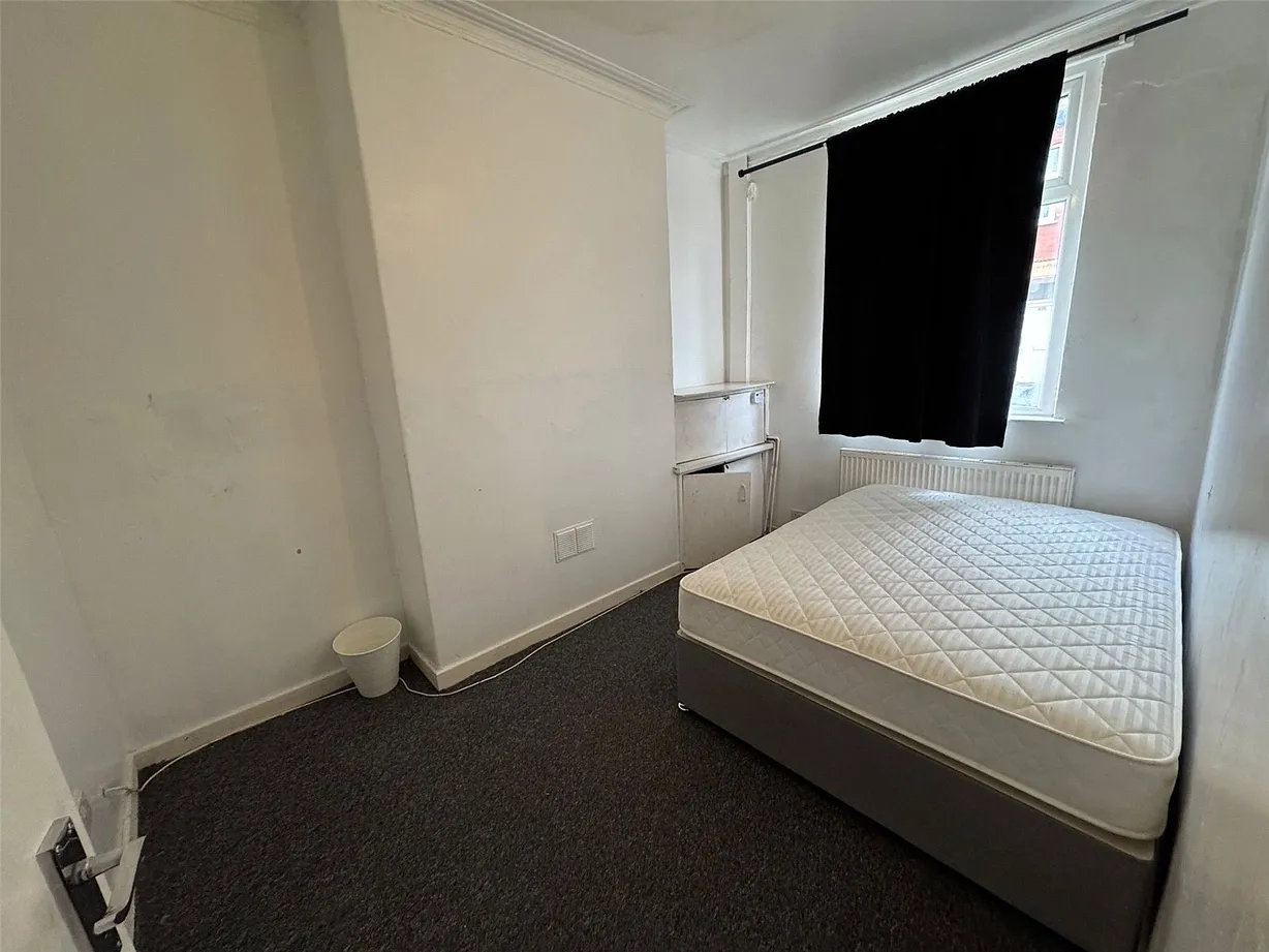 3 bedroom house to rent - Bentley Hurst