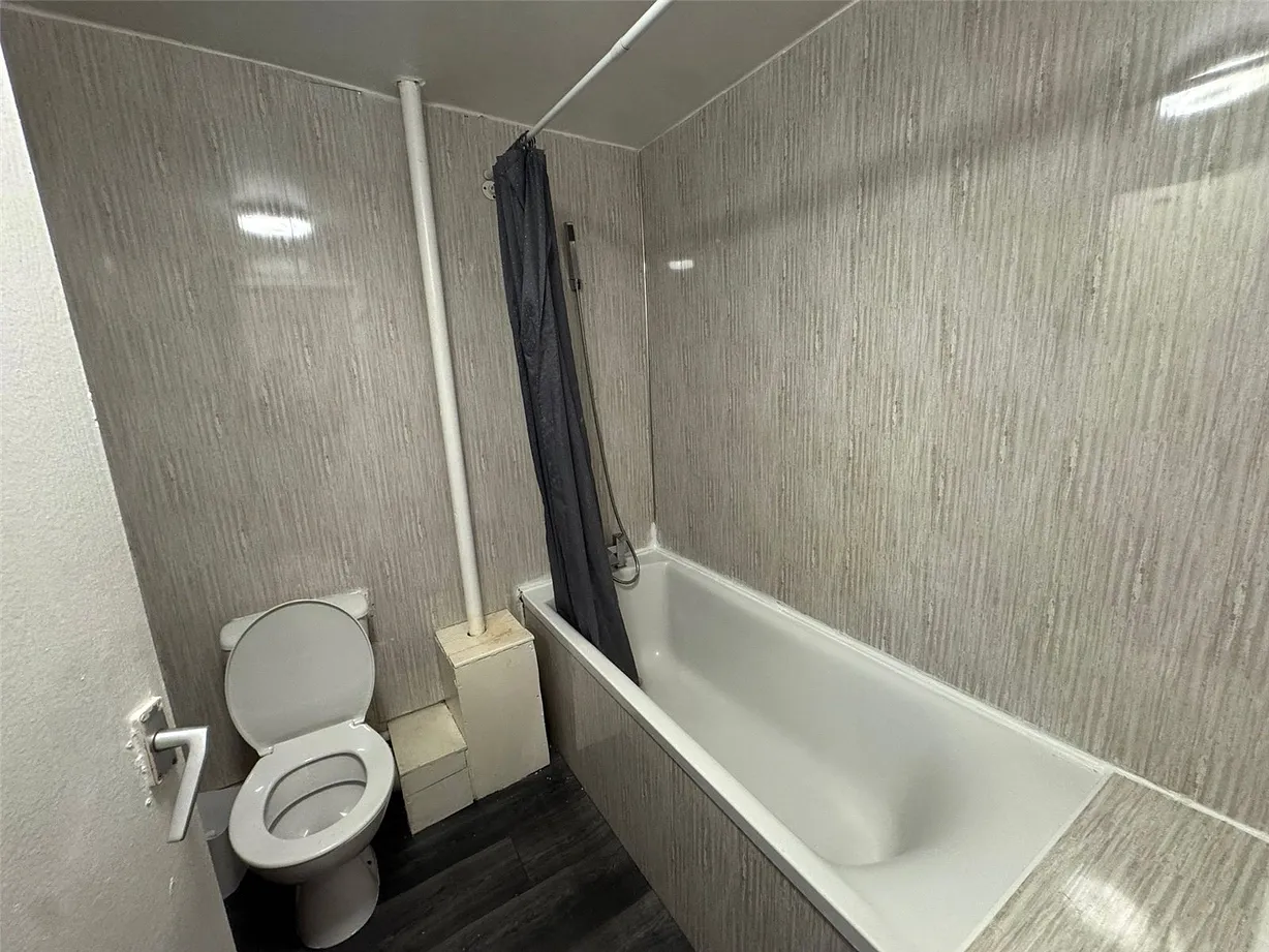 3 bedroom house to rent - Bentley Hurst