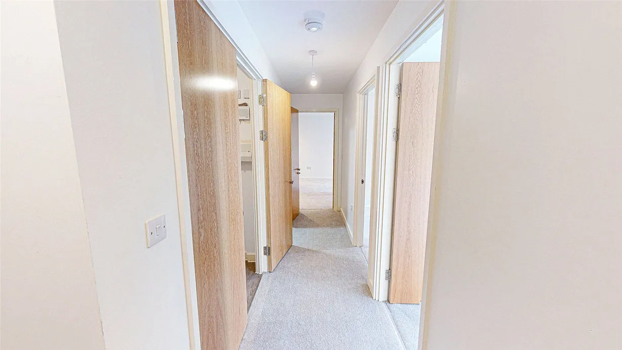 2 bedroom apartment for sale - Bentley Hurst
