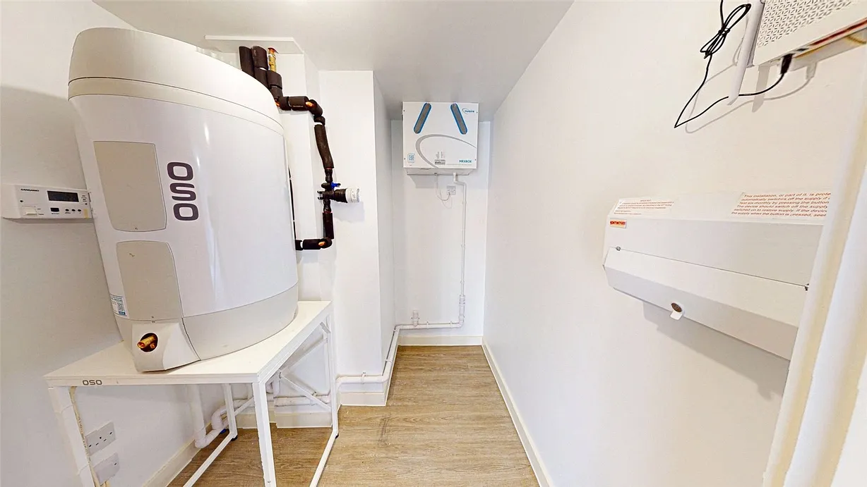 2 bedroom apartment for sale - Bentley Hurst