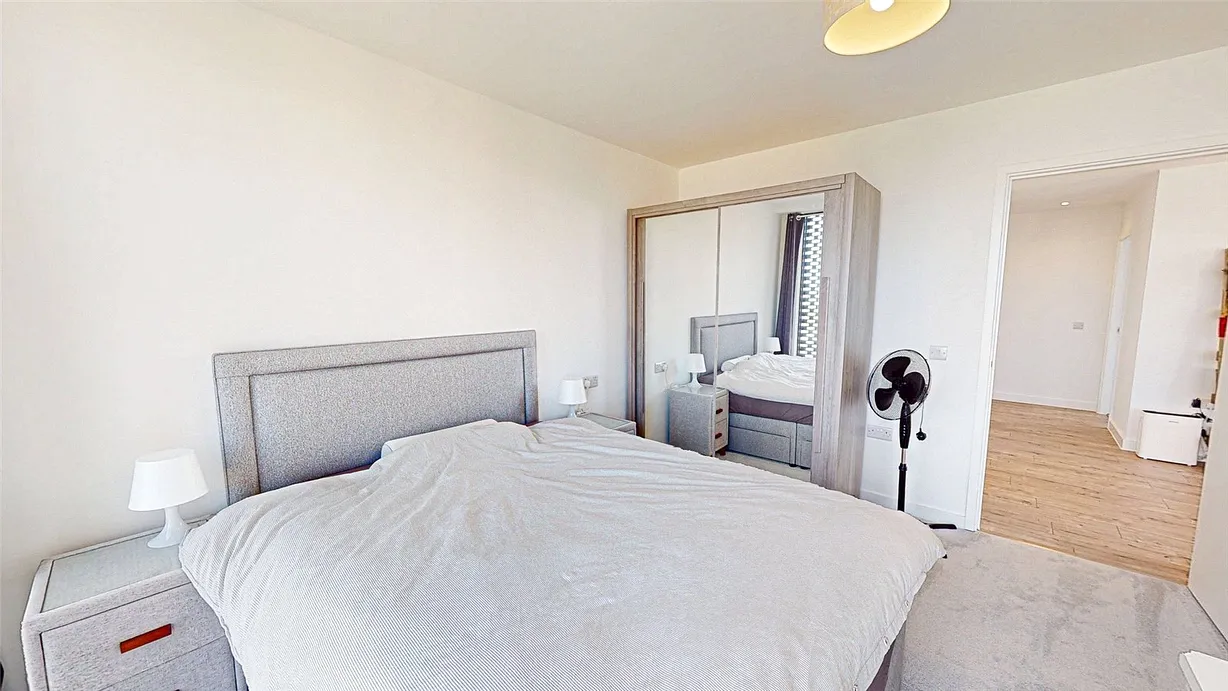 2 bedroom apartment for sale - Bentley Hurst