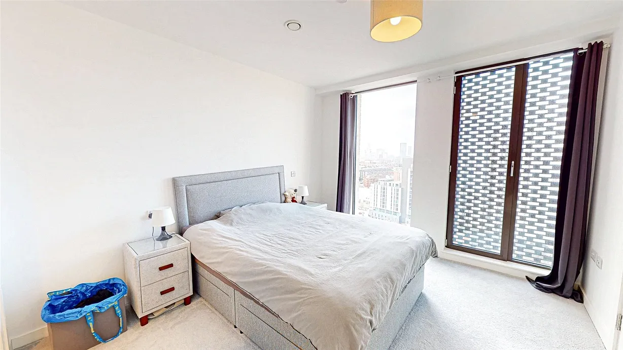 2 bedroom apartment for sale - Bentley Hurst