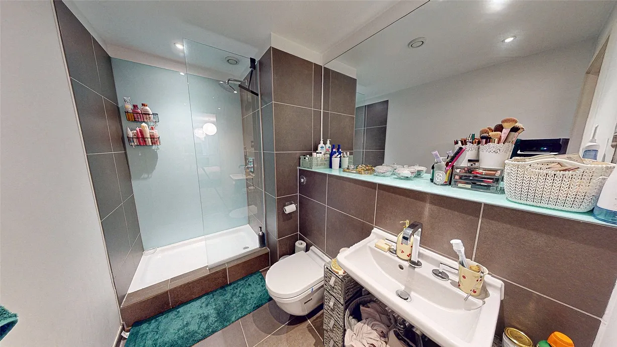 2 bedroom apartment for sale - Bentley Hurst