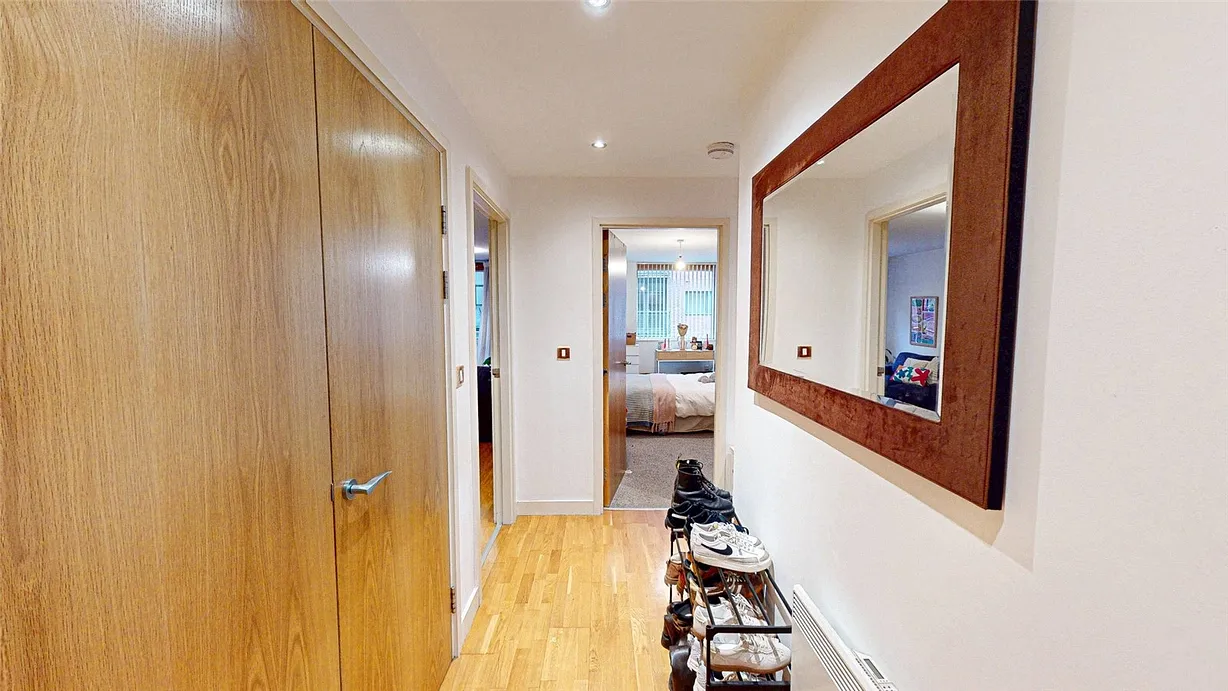 2 bedroom apartment for sale - Bentley Hurst