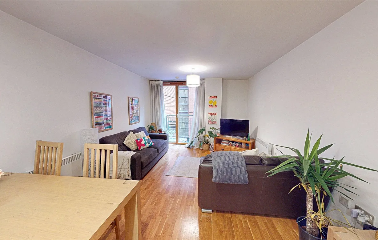 2 bedroom apartment for sale - Bentley Hurst