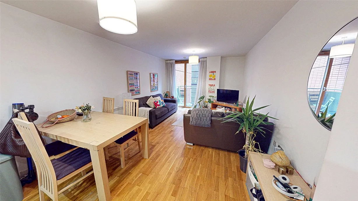 2 bedroom apartment for sale - Bentley Hurst