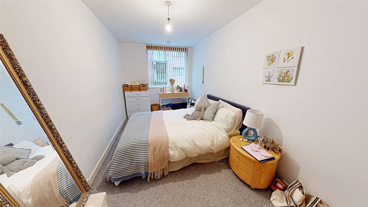 2 bedroom apartment for sale - Bentley Hurst