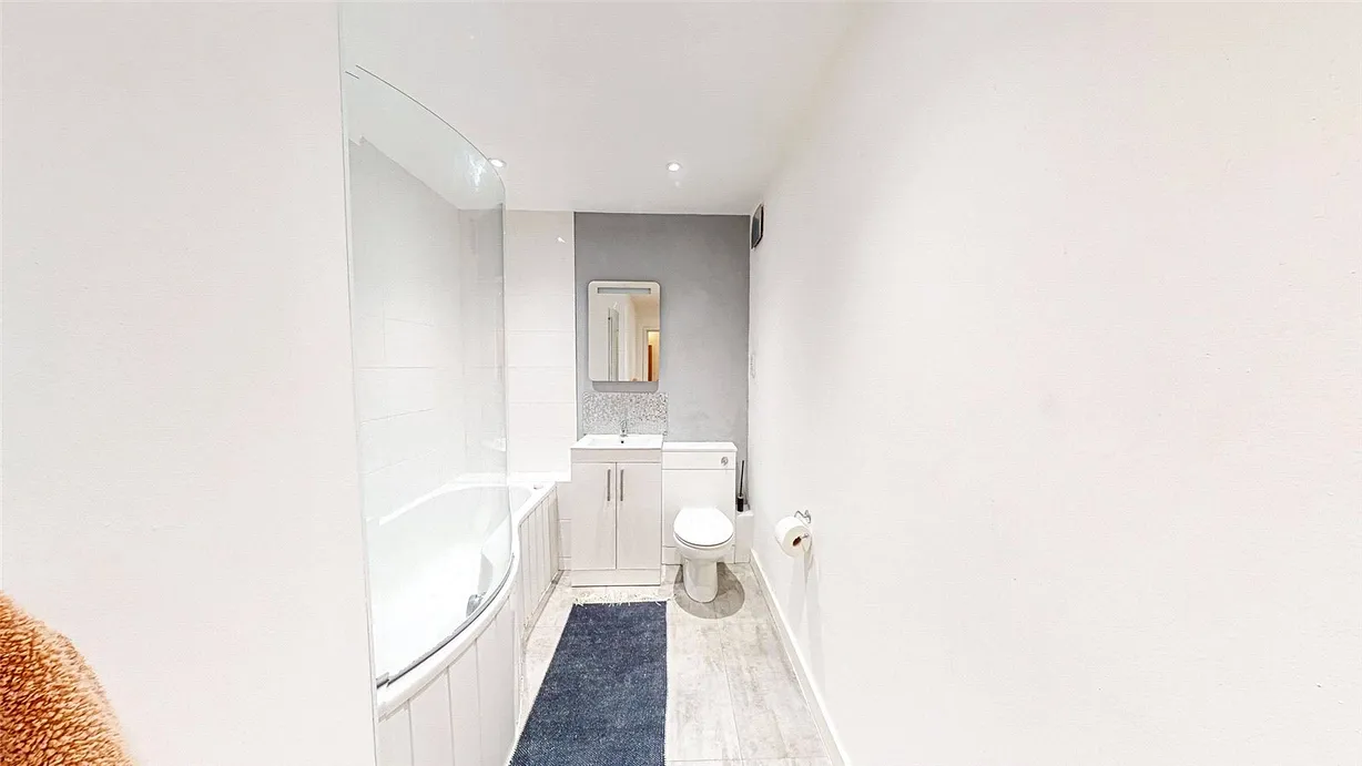 1 bedroom apartment for sale - Bentley Hurst