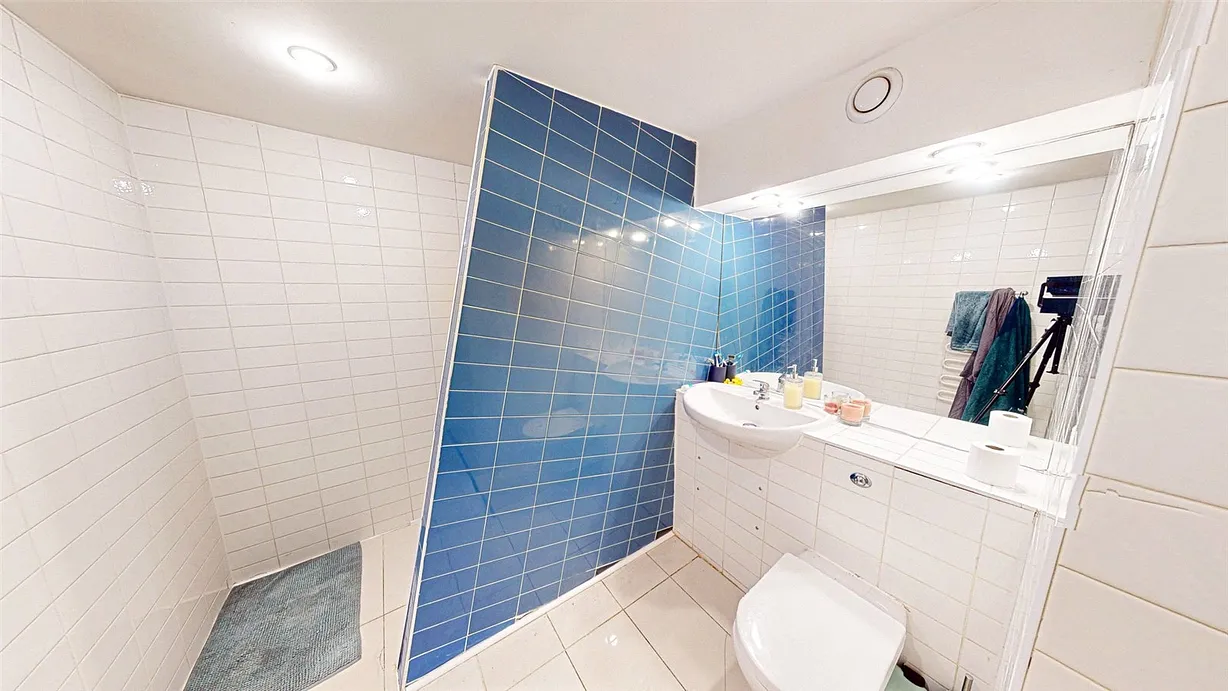 2 bedroom apartment for sale - Bentley Hurst