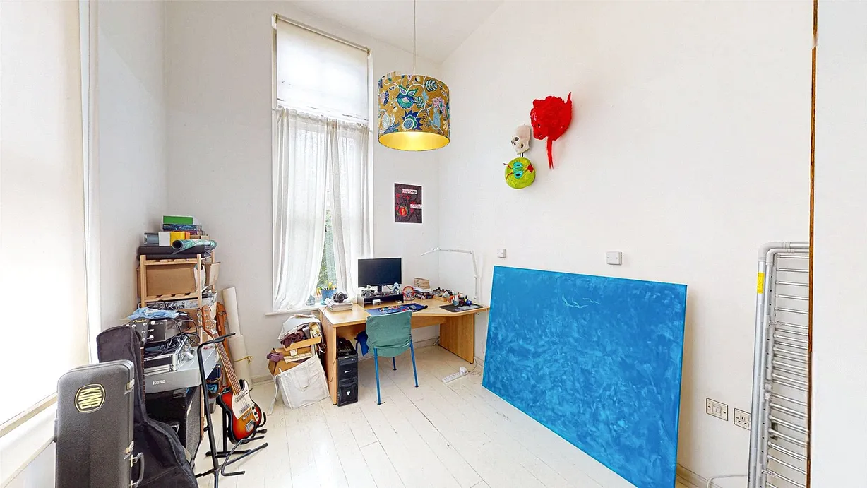2 bedroom apartment for sale - Bentley Hurst