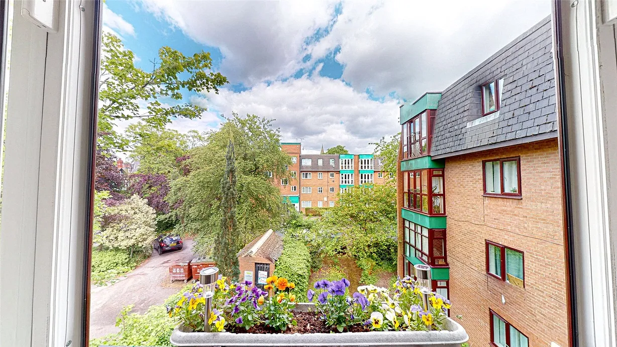 1 bedroom apartment for sale - Bentley Hurst