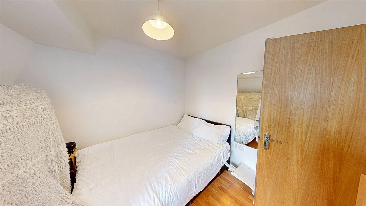 2 bedroom apartment for sale - Bentley Hurst