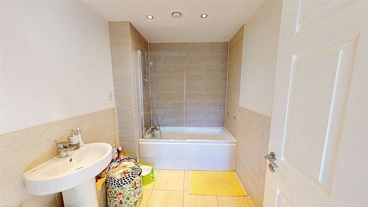 3 bedroom house for sale - Bentley Hurst
