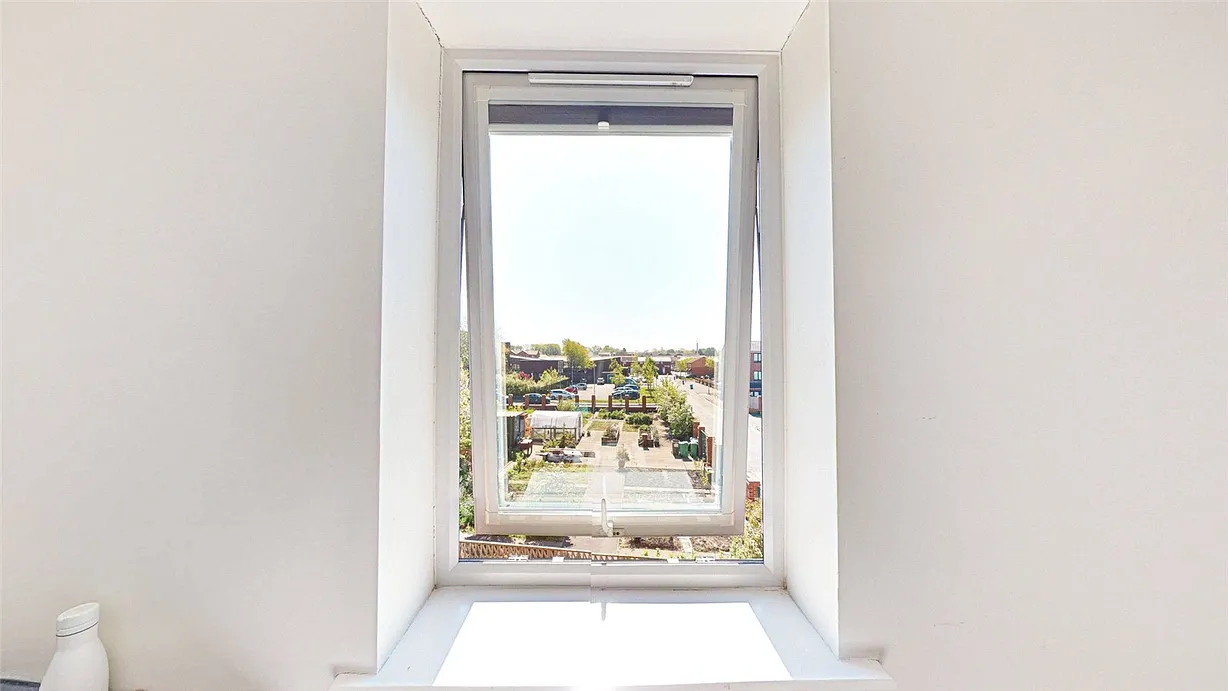 3 bedroom house for sale - Bentley Hurst